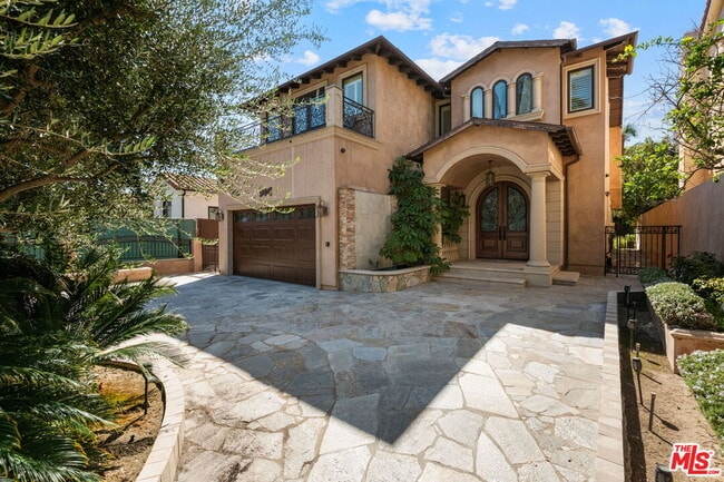 Foto del edificio - 2023 Parnell Ave