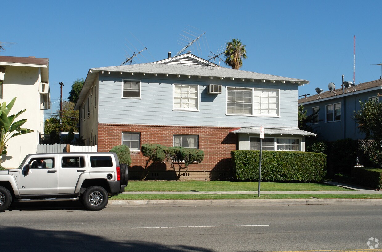 Primary Photo - 5824 Coldwater Canyon Ave