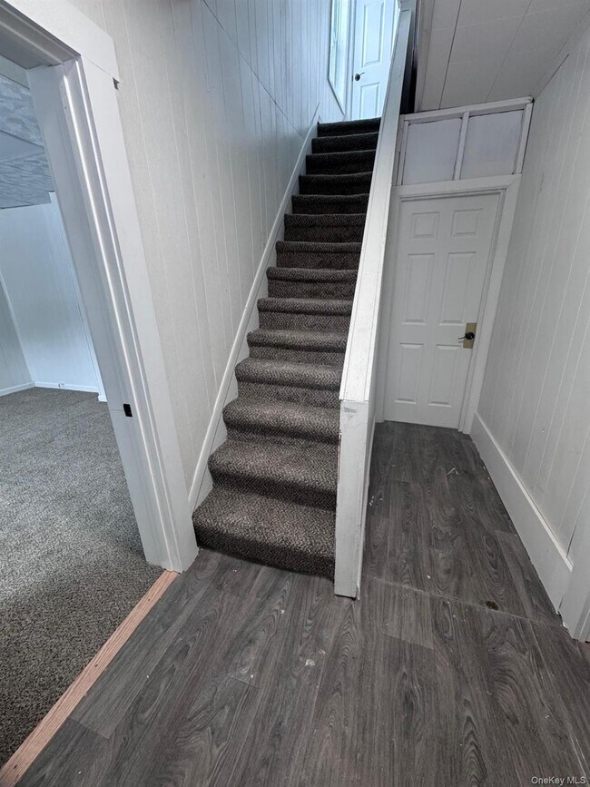 Building Photo - 20 Sycamore St