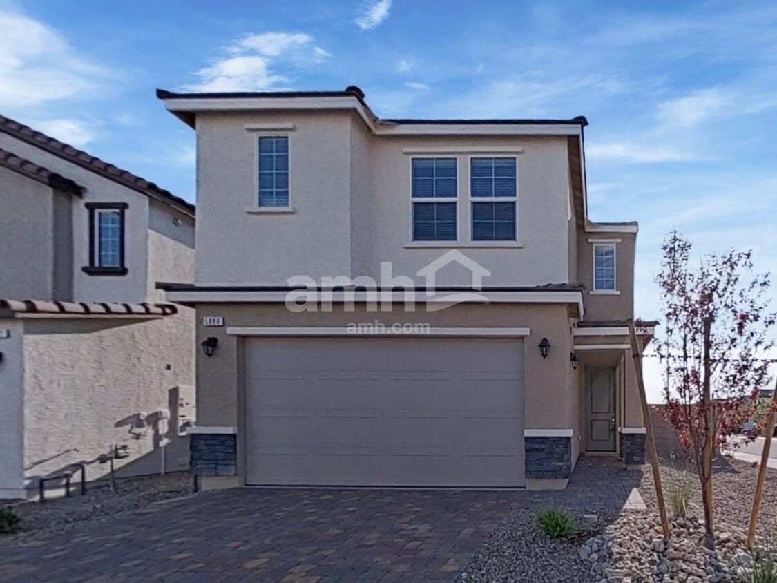 Primary Photo - 5880 Vaes Dothrak St