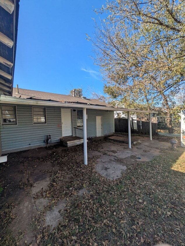 Photo - 4020 Dogwood Dr (Midwest City, OK)