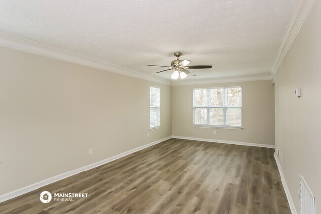Building Photo - 6059 Shadow Lake Way