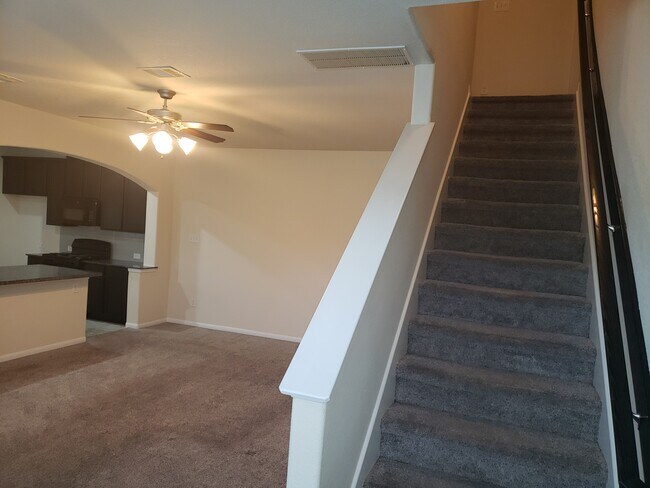 Gran sala de estar - 14903 Orchid Meadow Dr