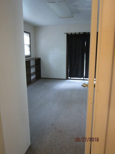 Building Photo - 2075 College View Rd