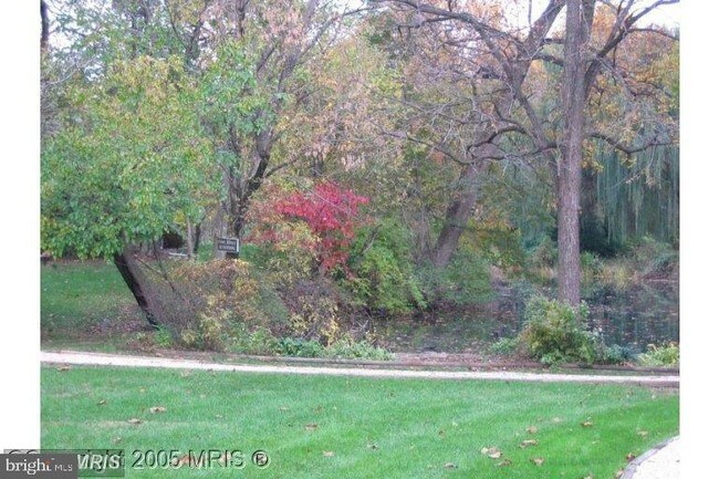 Building Photo - 19 Water Bird Ct