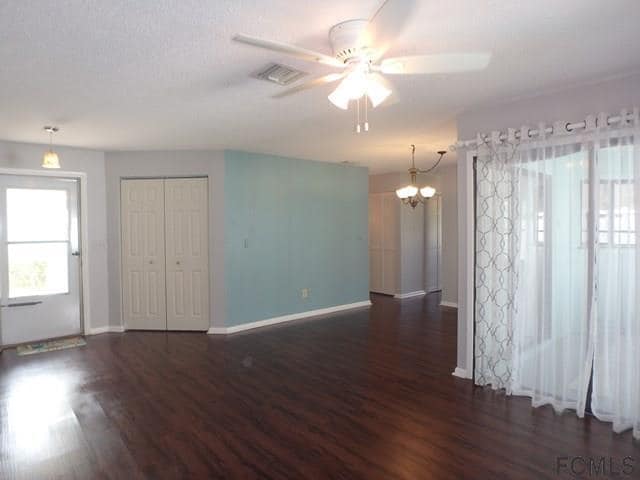 Building Photo - 24 Lake Forest Ct