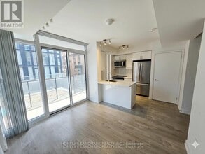 Building Photo - 50 Wellesley St E