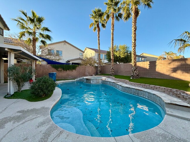 Building Photo - Luxury Living Redefined: Stunning 4/ BD 2....