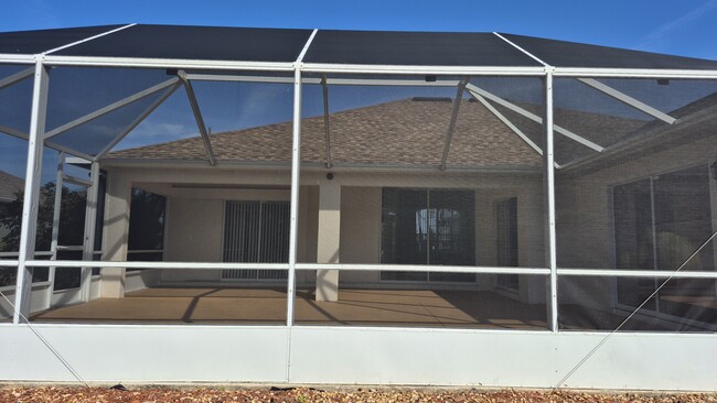 Building Photo - 8171 Rocliff Ave