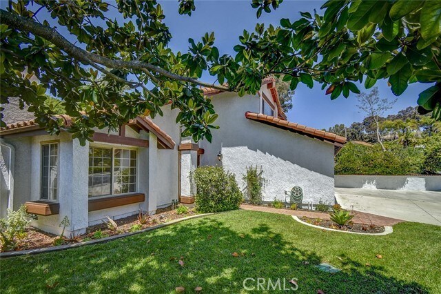 Building Photo - 1302 Cadena
