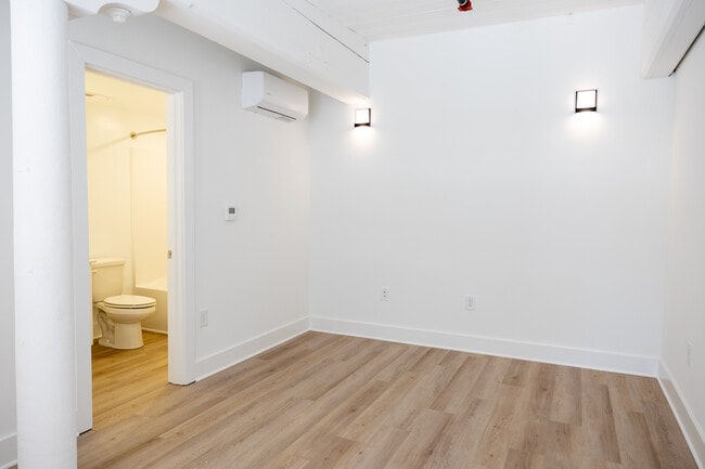 Building Photo - Overton Lofts