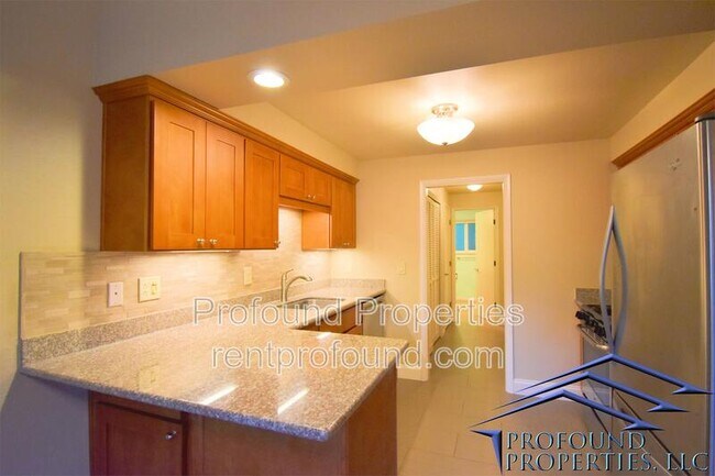 Foto del edificio - 18922 NW Nelscott St