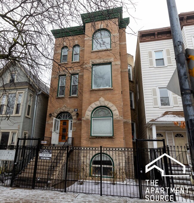 Building Photo - 1843 N Kedzie Ave