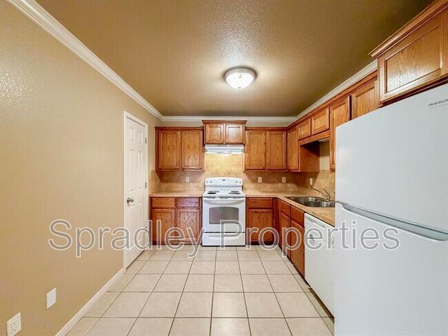 Foto del edificio - 4750-47205 205 Loop