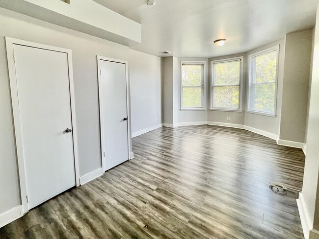 Photo - 1309 W Allegheny Ave Apartment