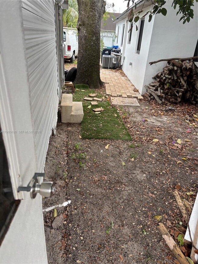 Building Photo - 2875 NW 167th Terrace