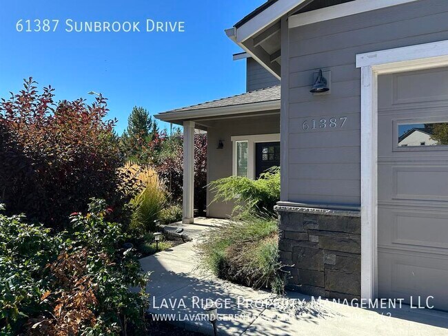 Foto del edificio - 61387 Sunbrook Dr