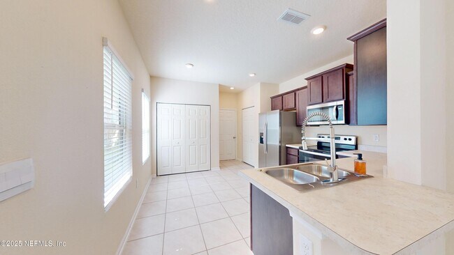 Foto del edificio - 905 Observatory Pkwy