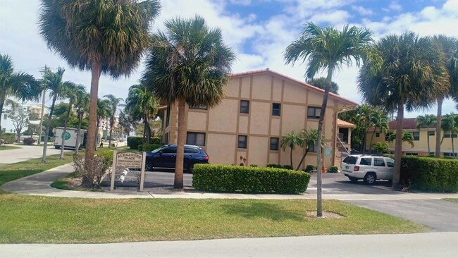 Foto del edificio - 330 SE 19th Ave