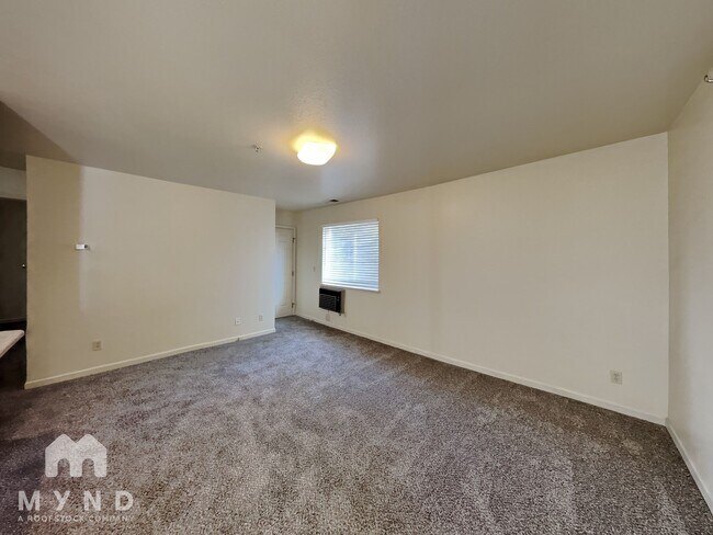 Foto del edificio - 954 Berrum Ln