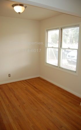 Building Photo - Great Two Bedroom with Office and Charming...