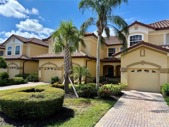 Foto del edificio - 8365 Miramar Way