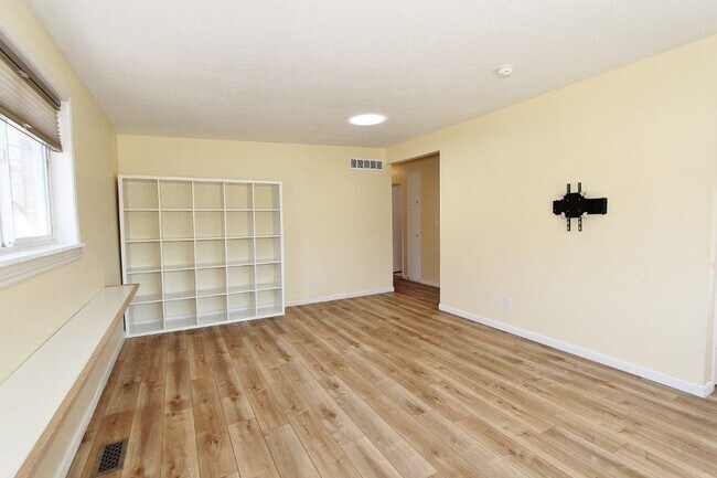 Foto del edificio - Charming Single-Level Home on Cul-de-sac