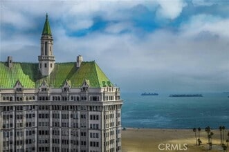 Building Photo - 800 E Ocean Blvd