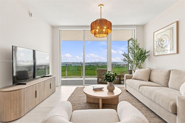 Photo - 2411 Laguna Circle Apt #1704, North Miami, FL 33181 - 1 BR 2 BA condo