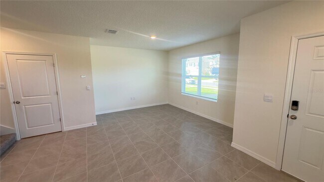 Foto del edificio - 5601 Brosnan Rd
