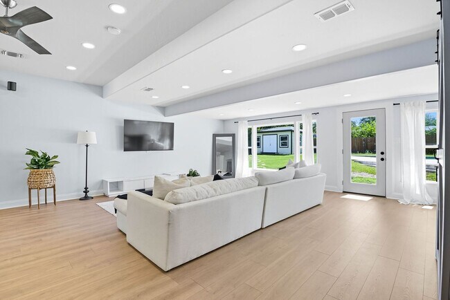 Foto del edificio - Home for Rent