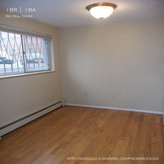 Building Photo - 1148 Washington St