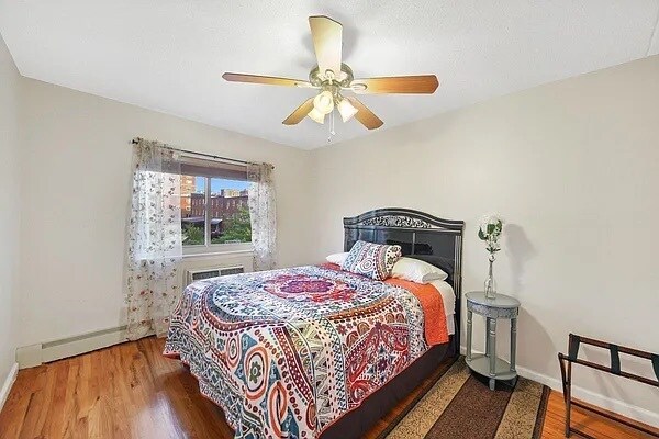 Foto del edificio - 1449 5th Ave