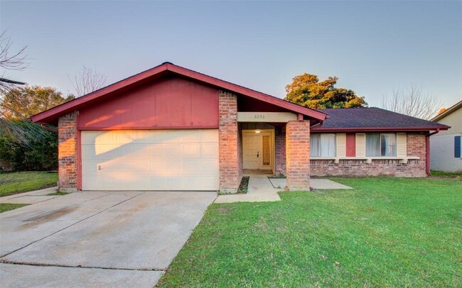 Building Photo - 8206 Westbank Ave