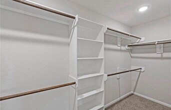 Building Photo - 9514 Matilda Creek Ct