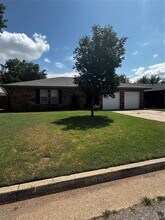 Building Photo - 10416 Dover Dr