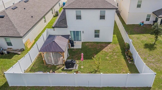 Building Photo - 5265 Cricket Rd