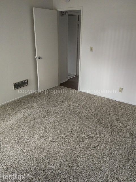 Building Photo - 39 Dearborn Pl