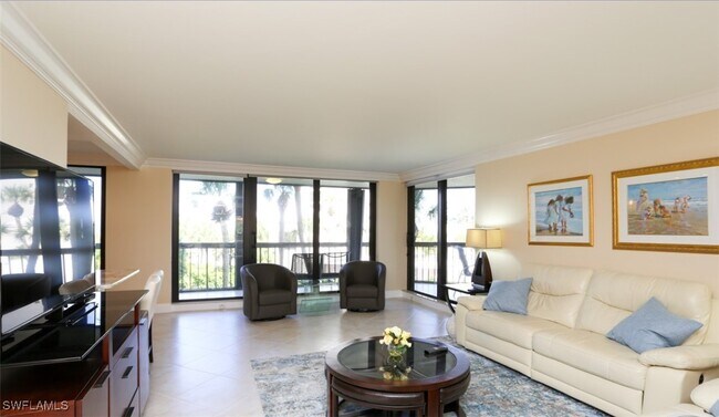 Foto del edificio - 4551 Gulf Shore Blvd N