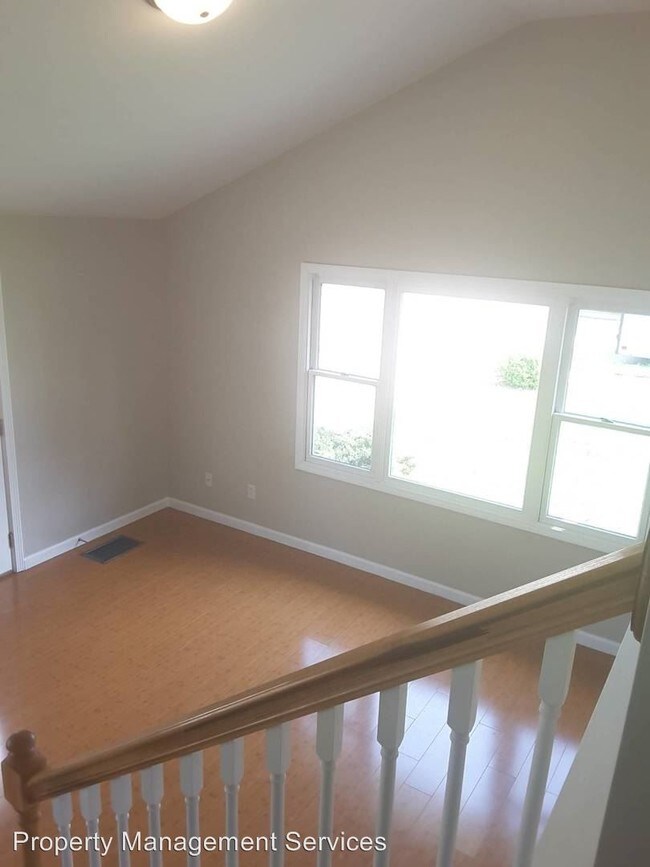 Building Photo - 3 br, 1 bath House - 114 Guam Ave