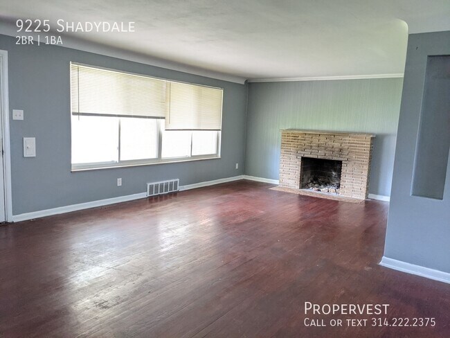 Foto del edificio - 9225 Shadydale Dr