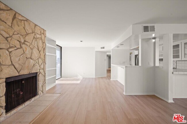 Foto del edificio - 15480 Antioch St