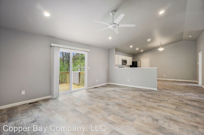 Foto del edificio - 4 br, 2 bath House - 3041 N. Sedge Wren Dr...