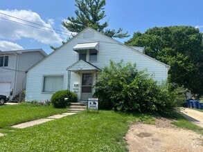 Building Photo - 1411 N 14th St