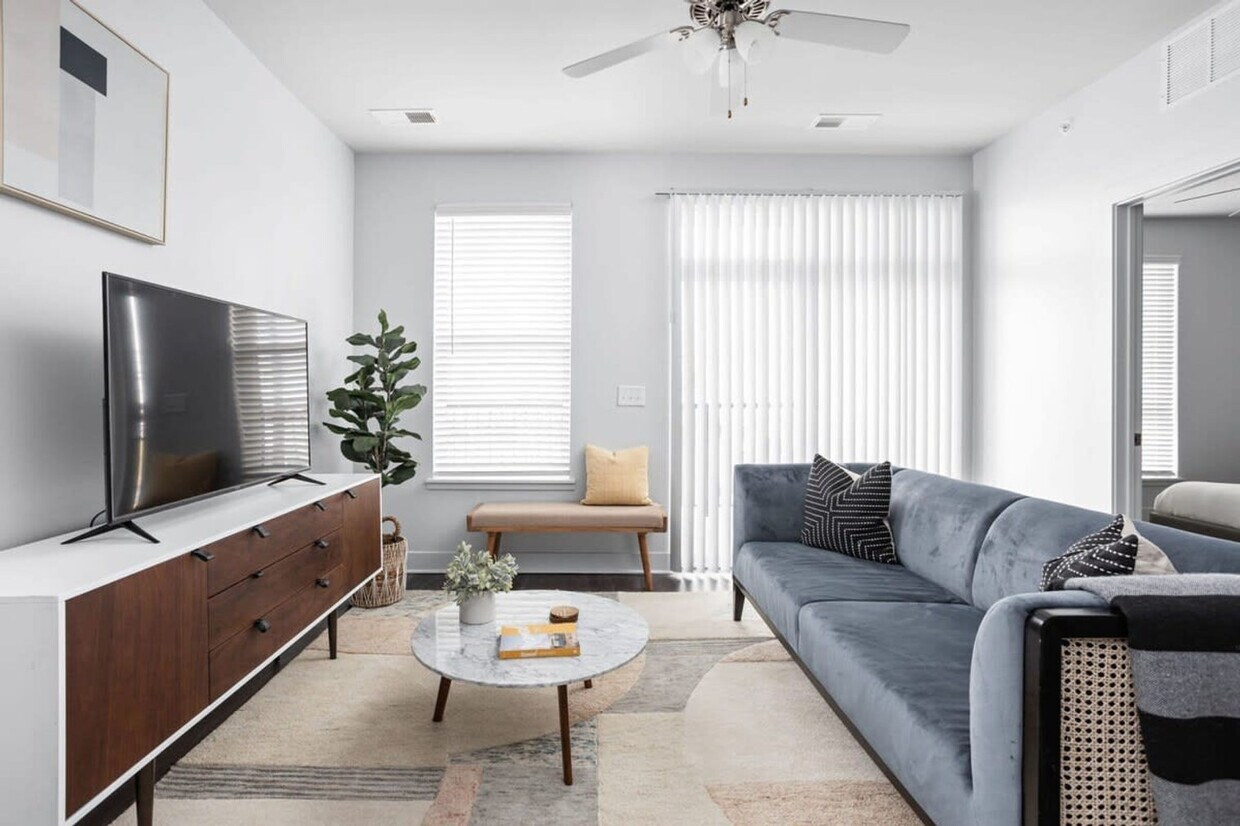 Foto principal - 8506 Westfield Blvd