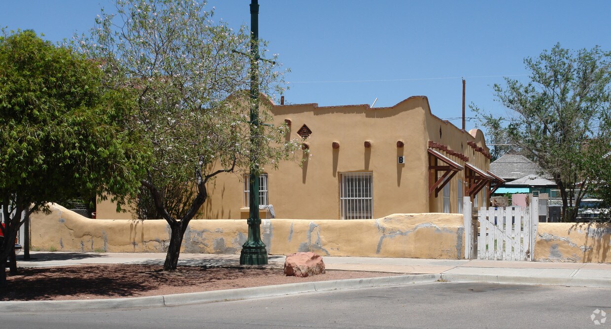 Building Photo - 1119 Magoffin Ave