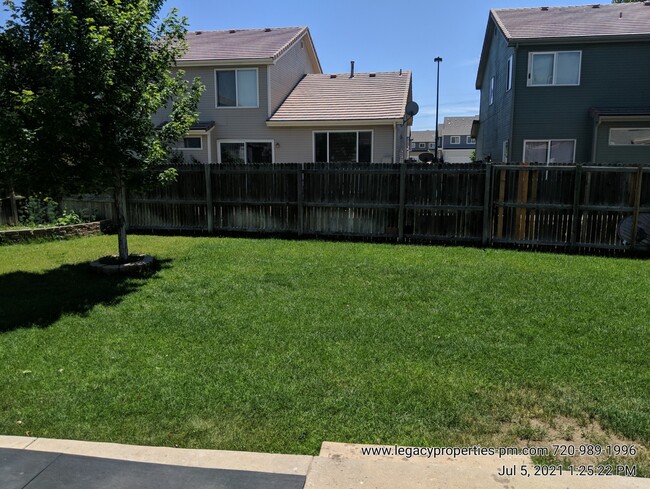 Building Photo - 20000 E 40th Pl