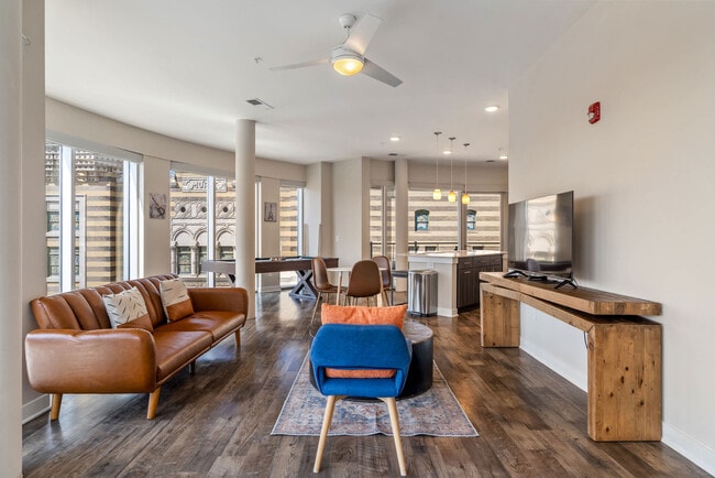 Building Photo - 530 Massachusetts Ave