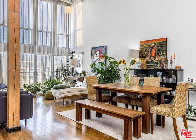 Foto del edificio - 4215 Glencoe Ave