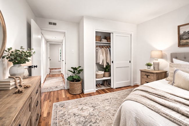 Building Photo - Highland Commons